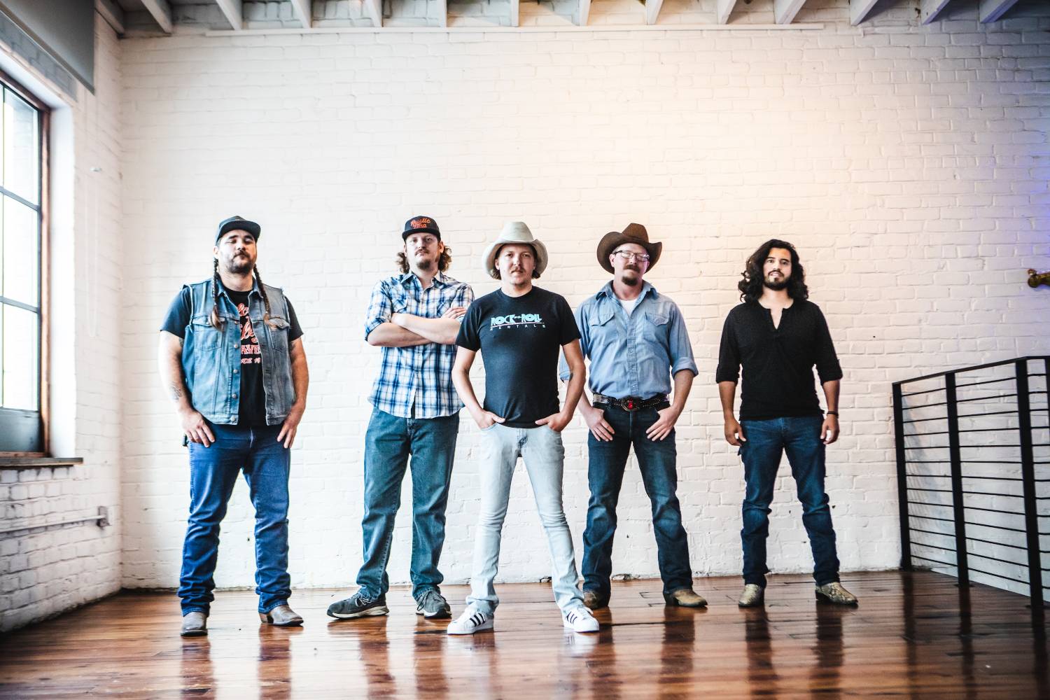 Mike & The Moonpies over for Huercasa Country Festival this summer